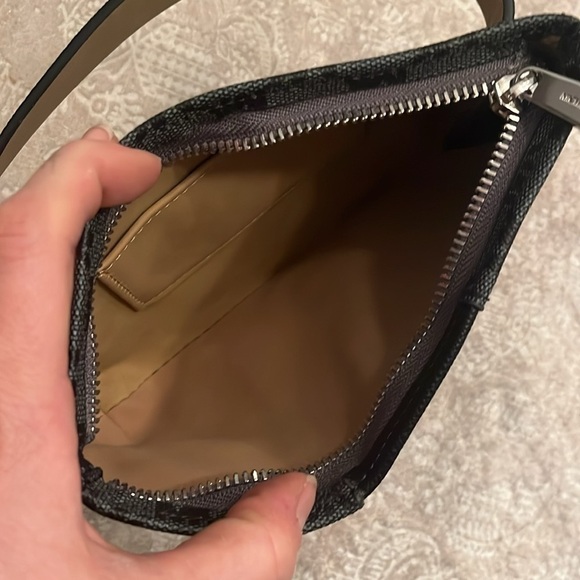 Brand New Michael Kors Black Zippered Belt Bag Fanny Pack w/ Silver Tone Accents main image 12
